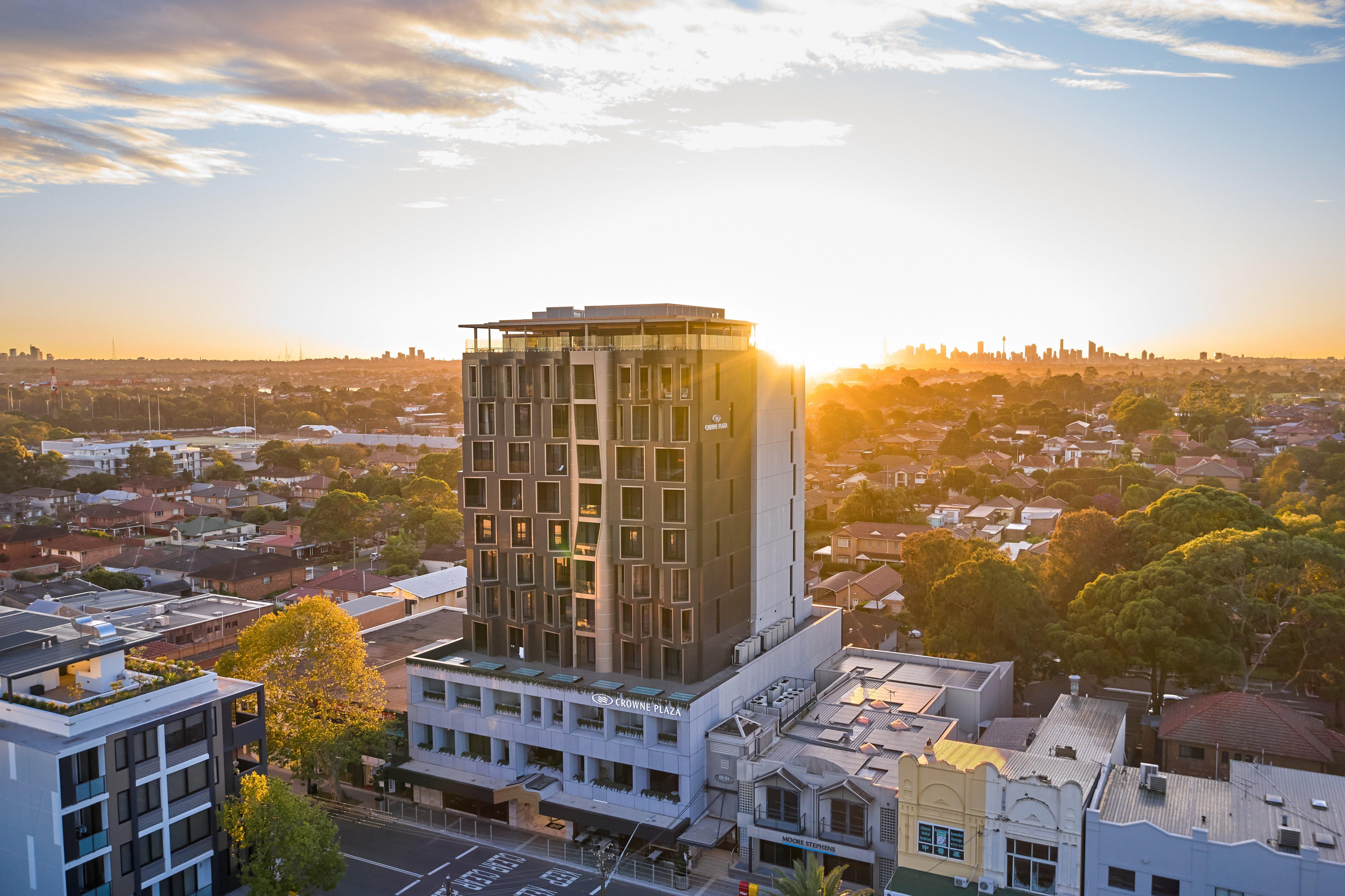 Crowne Plaza Sydney Burwood By Ihg Hotel Eksteriør billede