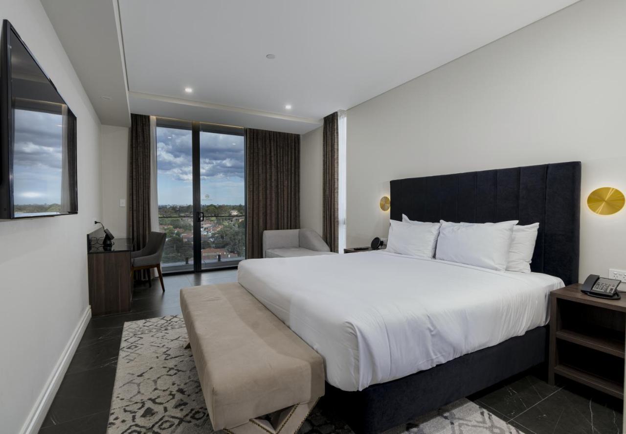 Crowne Plaza Sydney Burwood By Ihg Hotel Eksteriør billede